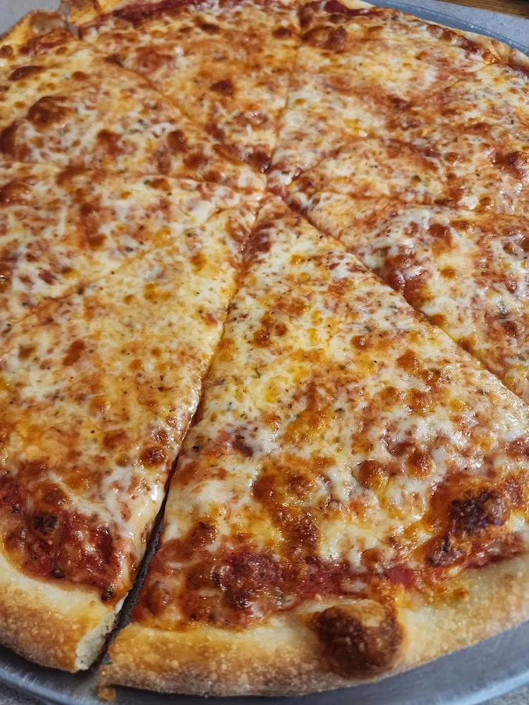 Roma Cheese Pizza